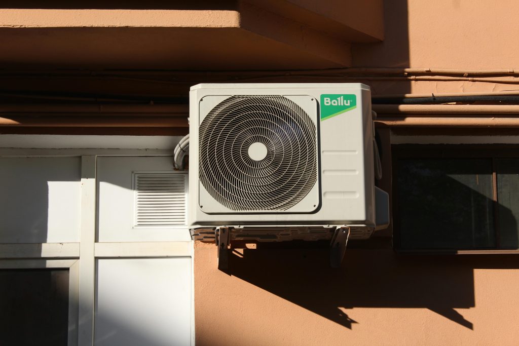 pexels-paolo-rossa-1121474291-24828656